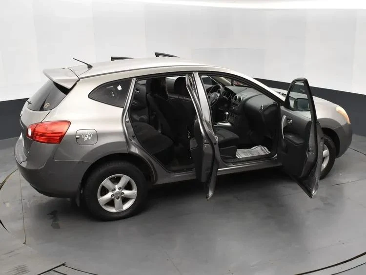 2010 Nissan Rogue - Image 6 of 12