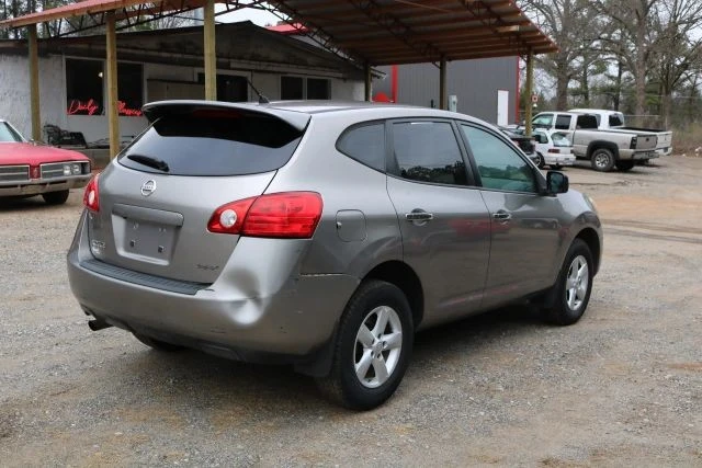2010 Nissan Rogue - Image 7 of 12
