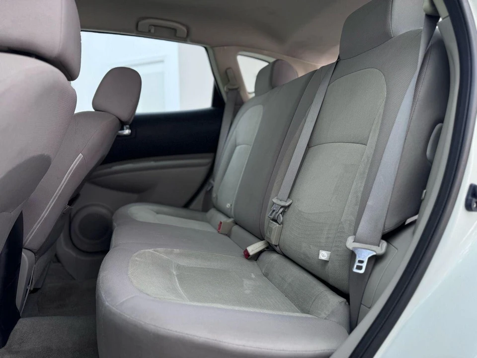 2010 Nissan Rogue - Image 13 of 21