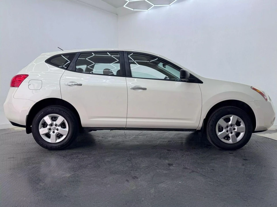 2010 Nissan Rogue - Image 3 of 21