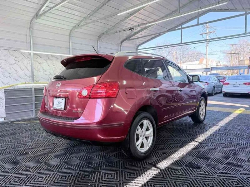 2010 Nissan Rogue - Image 6 of 12