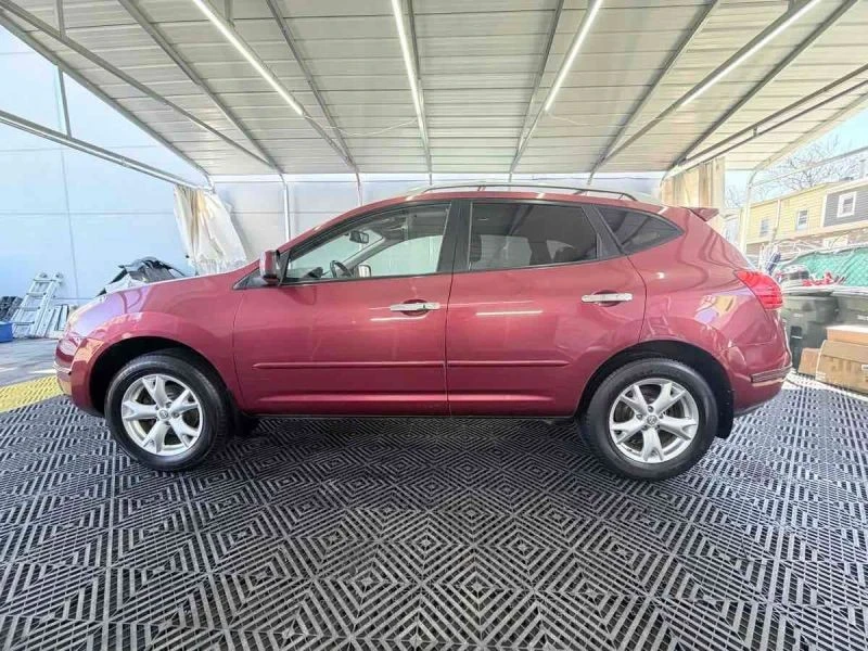 2010 Nissan Rogue - Image 4 of 12