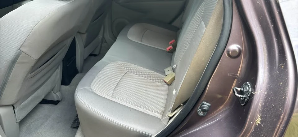 2010 Nissan Rogue - Image 5 of 6