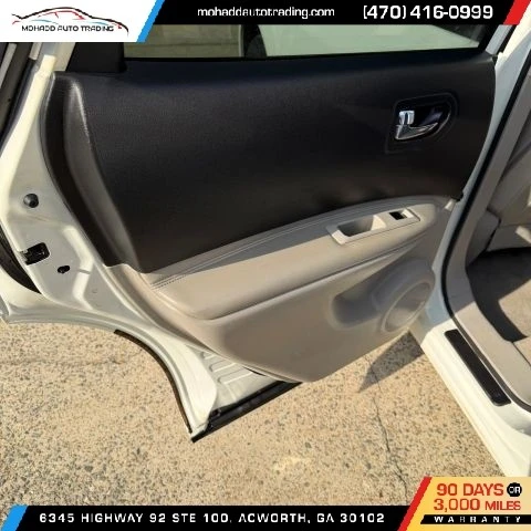 2010 Nissan Rogue - Image 9 of 15