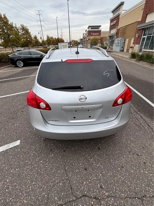 2010 Nissan Rogue - Image 5 of 16