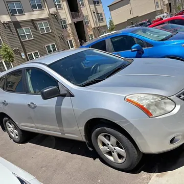 2010 Nissan Rogue Select S Sport Utility 4D