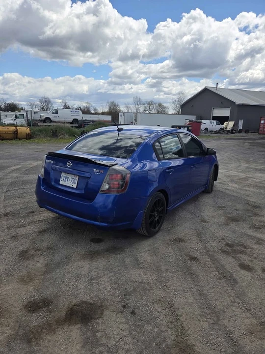 2010 Nissan Sentra 6th Gen - Image 4 of 12