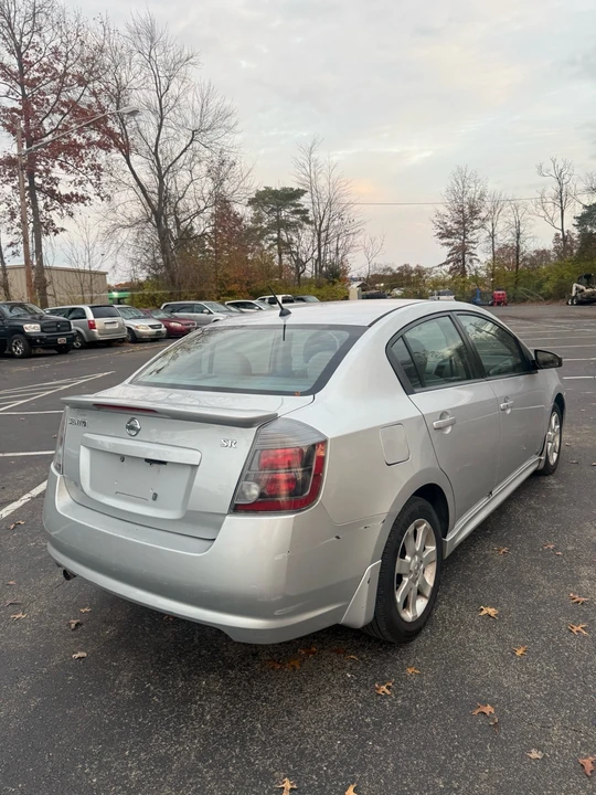 2010 Nissan Sentra 7th Gen - Image 9 of 20