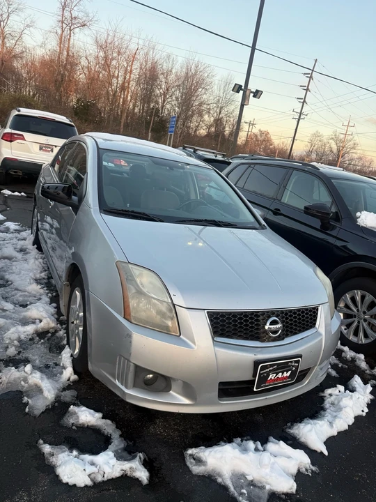 2010 Nissan Sentra 7th Gen - Image 2 of 20