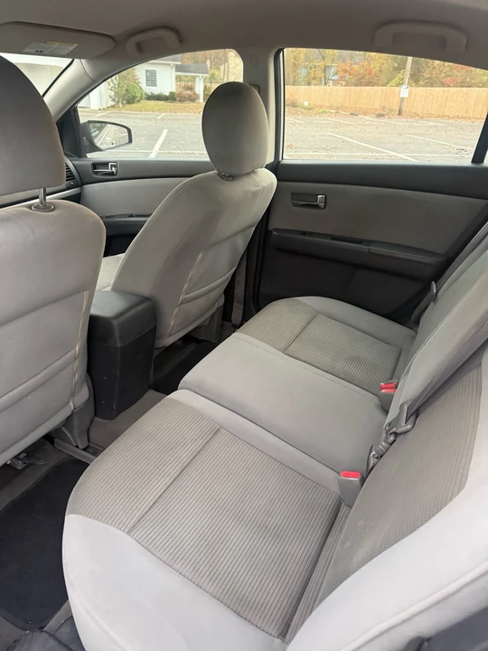 2010 Nissan Sentra 7th Gen - Image 18 of 20