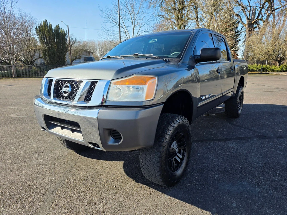 2010 Nissan Titan 1st Gen - Image 19 of 31