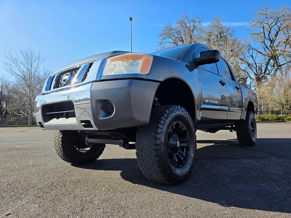 2010 Nissan Titan 1st Gen - Image 18 of 31