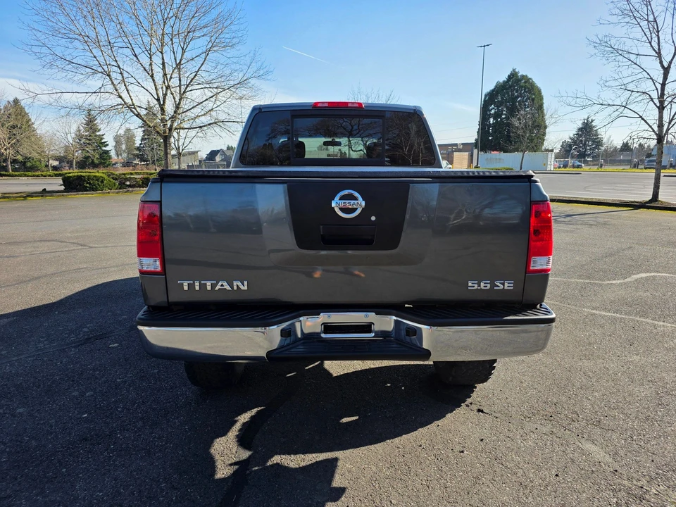 2010 Nissan Titan 1st Gen - Image 11 of 31