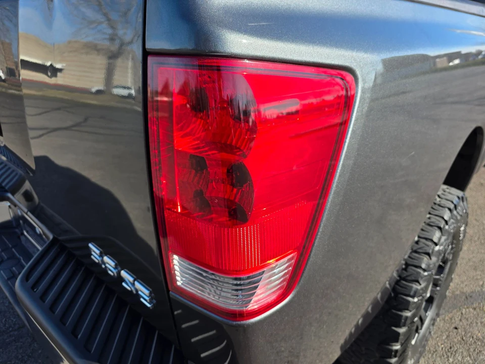 2010 Nissan Titan 1st Gen - Image 28 of 31