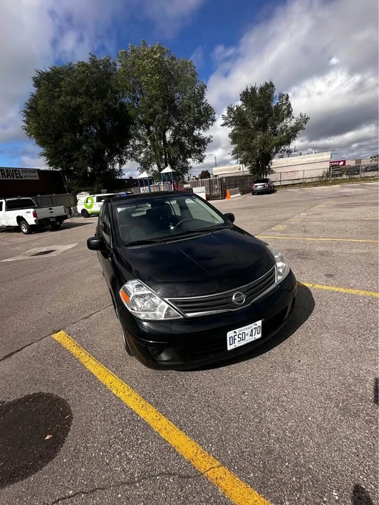 2010 Nissan Versa - Image 3 of 12