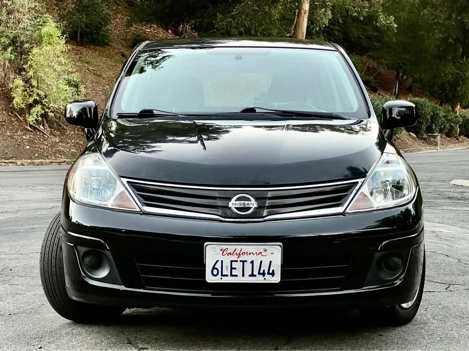 2010 Nissan Versa - Image 12 of 20