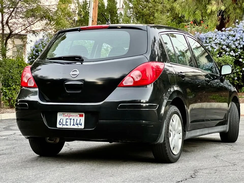 2010 Nissan Versa - Image 14 of 20