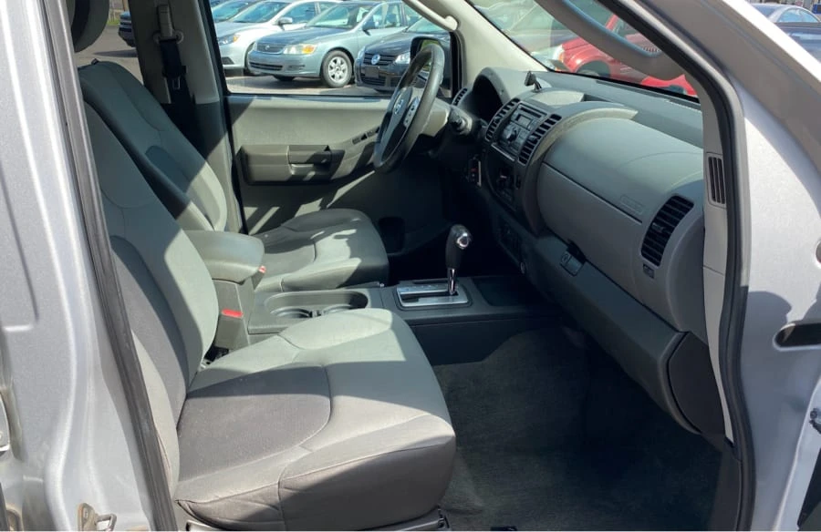 2010 Nissan Xterra 2nd Gen - Image 10 of 12