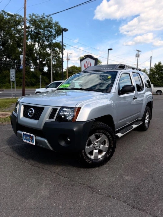 2010 Nissan Xterra 2nd Gen - Image 2 of 19