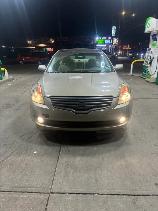 2010 Nissan Altima 4th Gen - Image 2 of 12