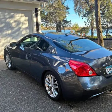 2010 Nissan Altima V6 3.5 SR