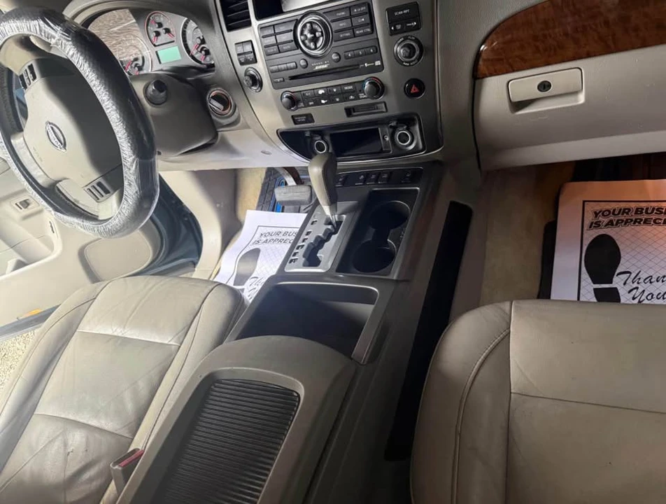 2010 Nissan Armada - Image 2 of 10
