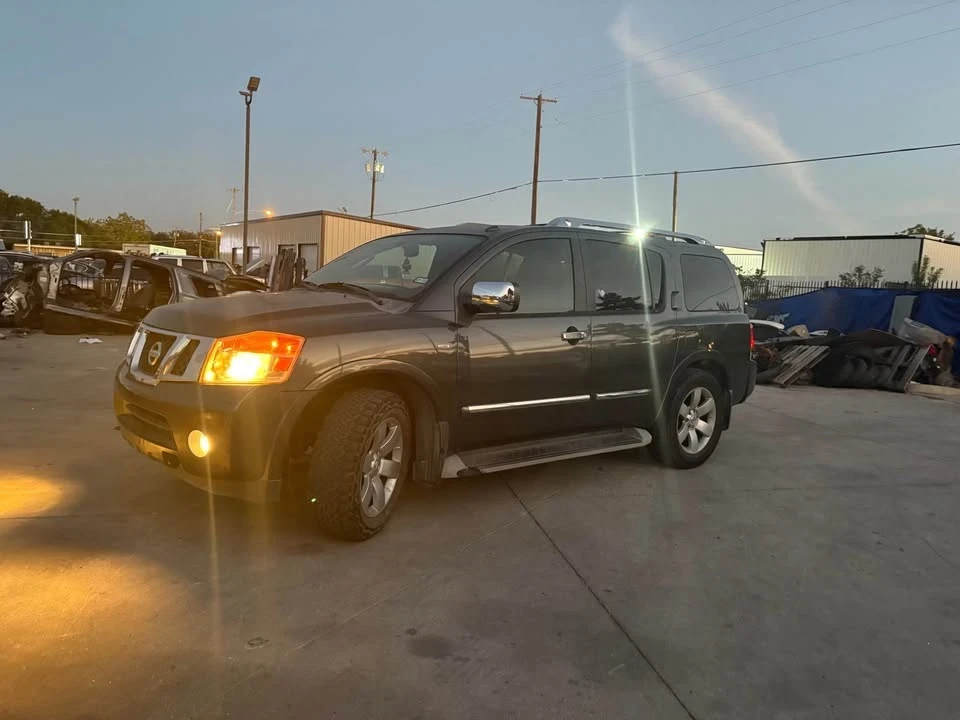 2010 Nissan Armada - Image 2 of 5