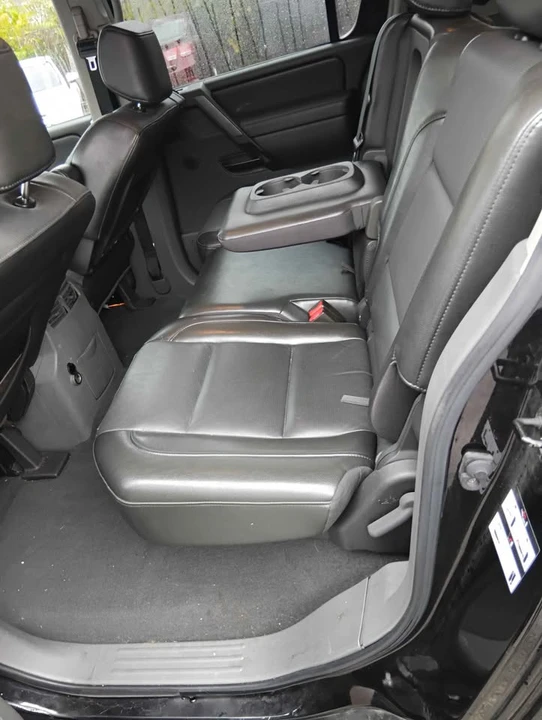 2010 Nissan Armada - Image 8 of 15