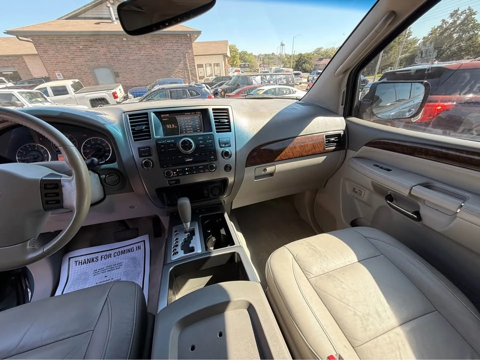 2010 Nissan Armada - Image 8 of 19