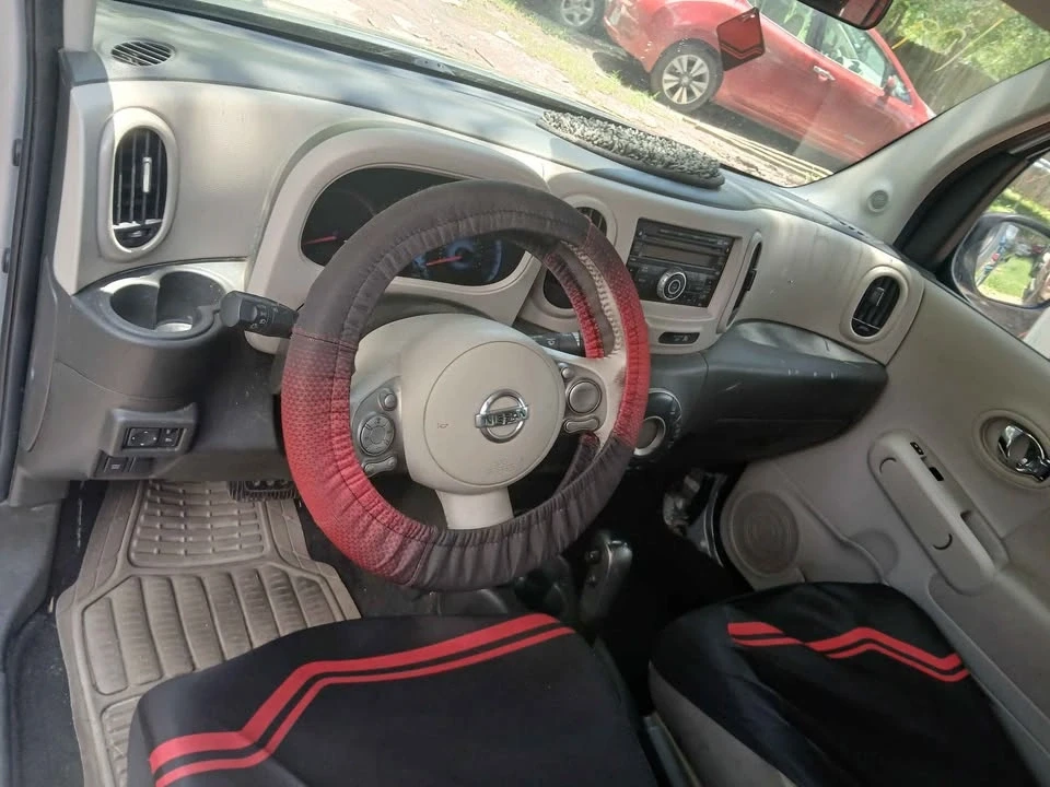 2010 Nissan Cube - Image 7 of 17