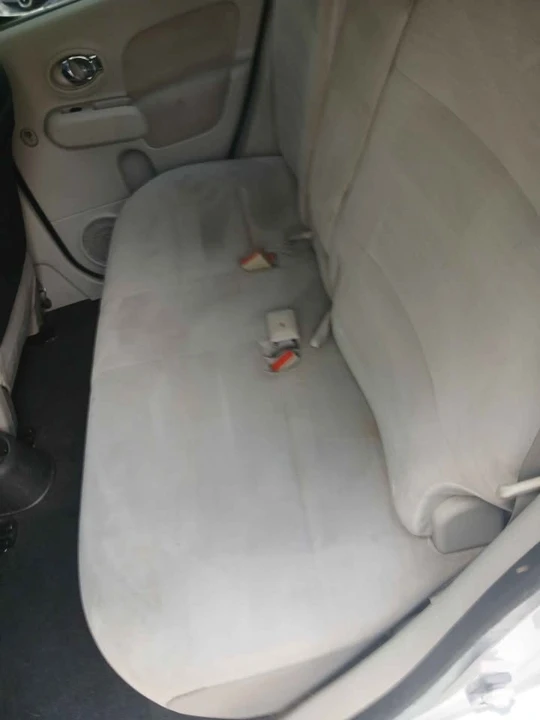 2010 Nissan Cube - Image 15 of 17