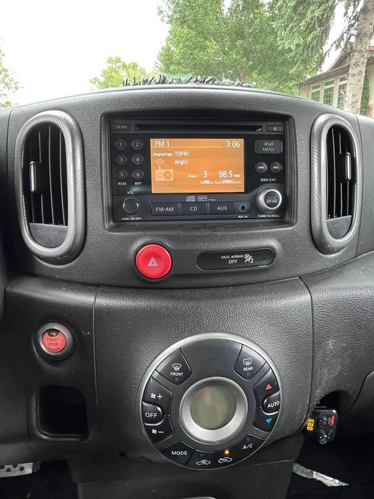 2010 Nissan Cube - Image 7 of 10