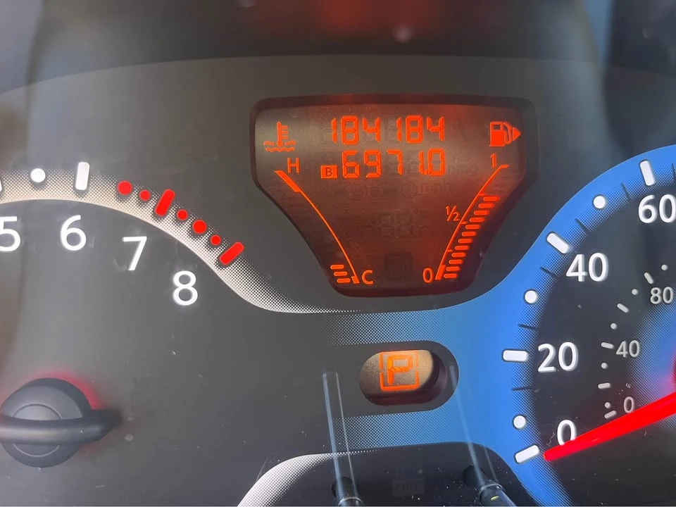 2010 Nissan Cube - Image 6 of 6