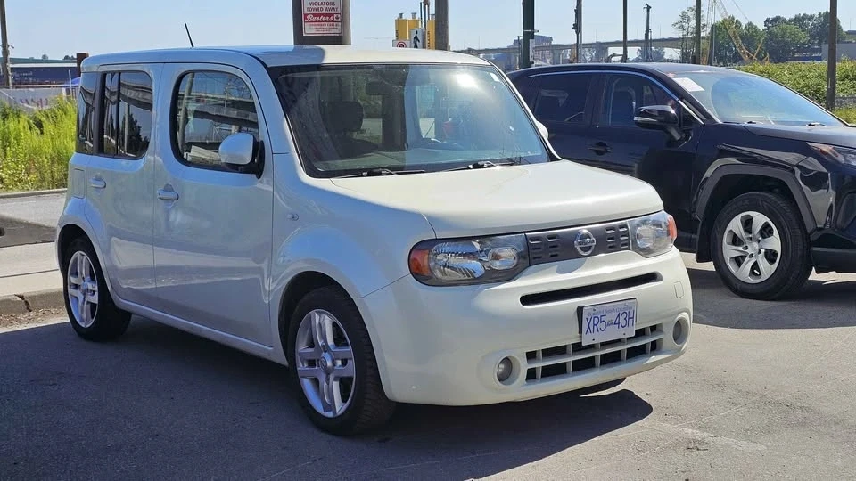2010 Nissan Cube - Image 4 of 10