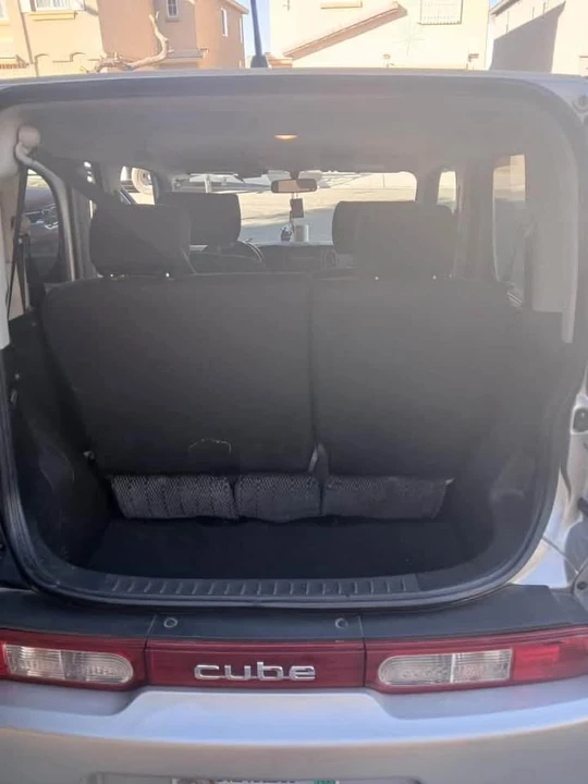 2010 Nissan Cube - Image 5 of 10