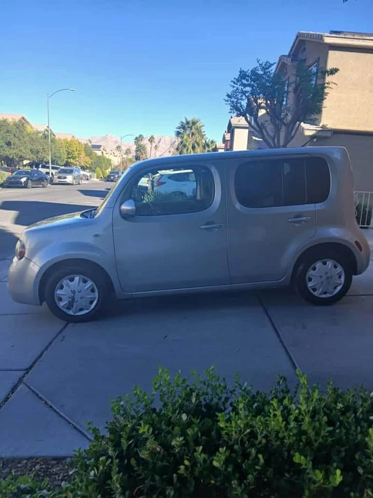 2010 Nissan Cube - Image 3 of 10