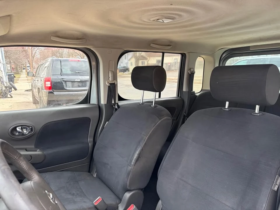 2010 Nissan Cube - Image 9 of 14