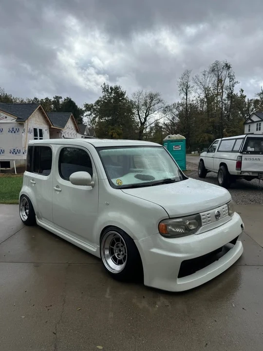 2010 Nissan Cube - Image 4 of 11