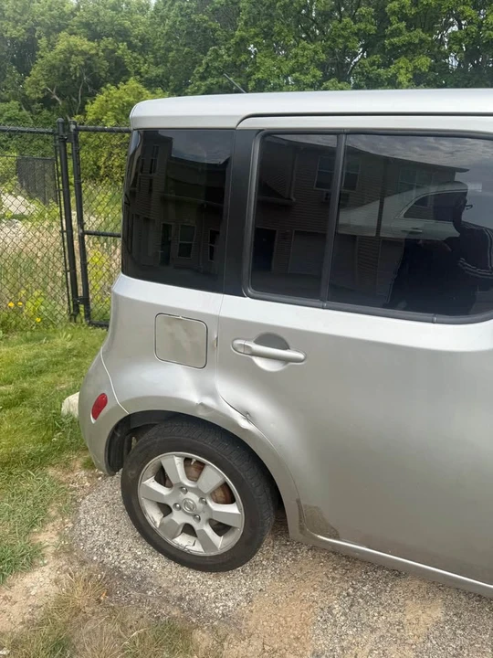 2010 Nissan Cube - Image 8 of 16