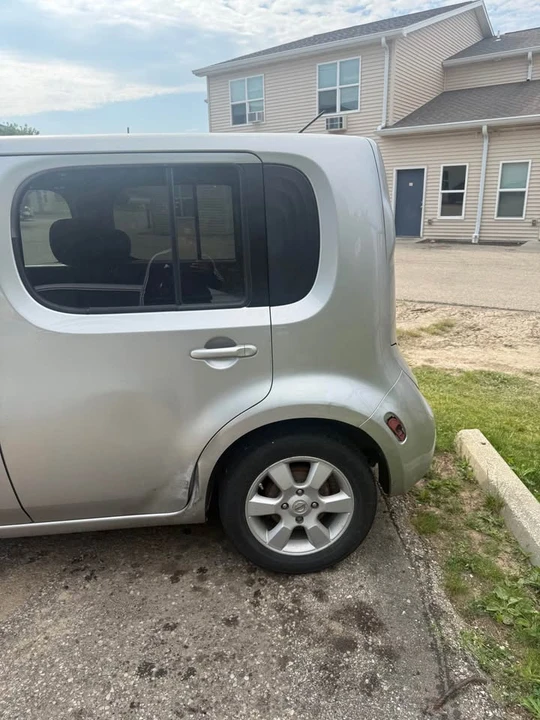 2010 Nissan Cube - Image 5 of 16