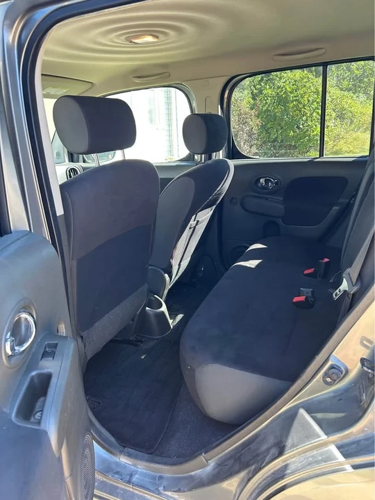 2010 Nissan Cube - Image 6 of 9