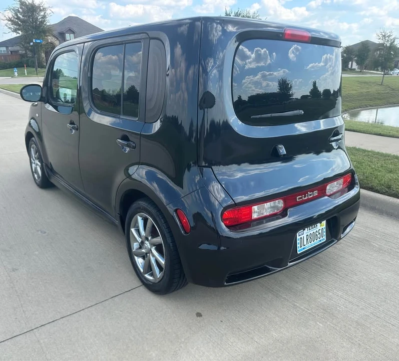 2010 Nissan Cube - Image 3 of 10