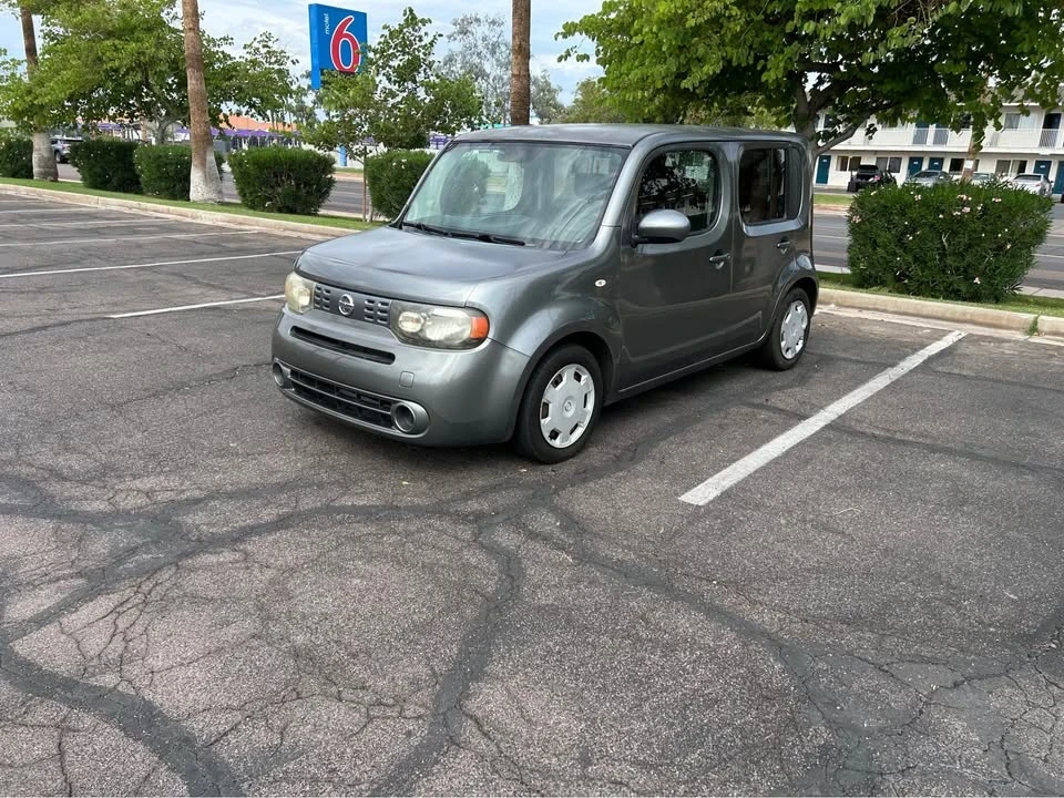2010 Nissan Cube - Image 3 of 11