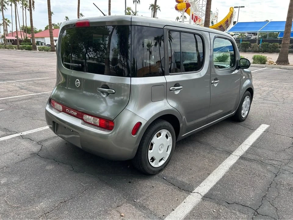 2010 Nissan Cube - Image 4 of 11