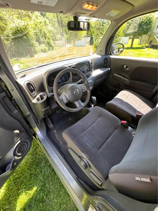 2010 Nissan Cube - Image 9 of 12