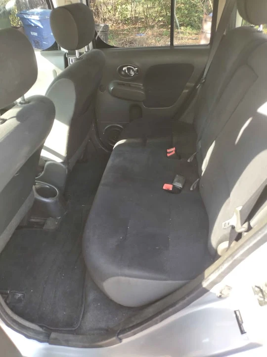 2010 Nissan Cube - Image 10 of 16