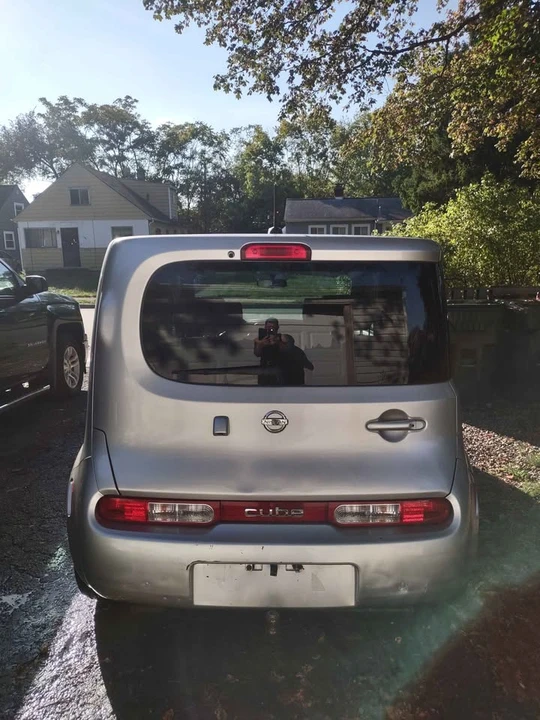 2010 Nissan Cube - Image 8 of 16