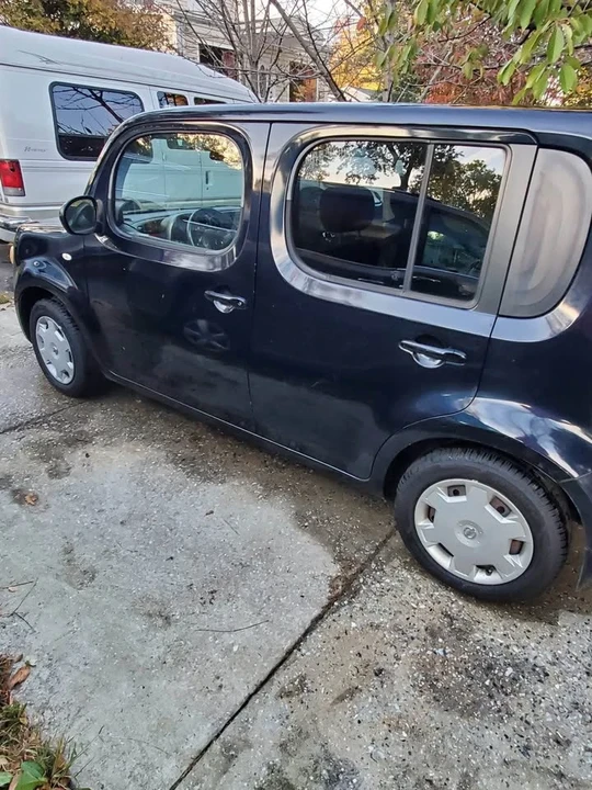 2010 Nissan Cube - Image 3 of 7