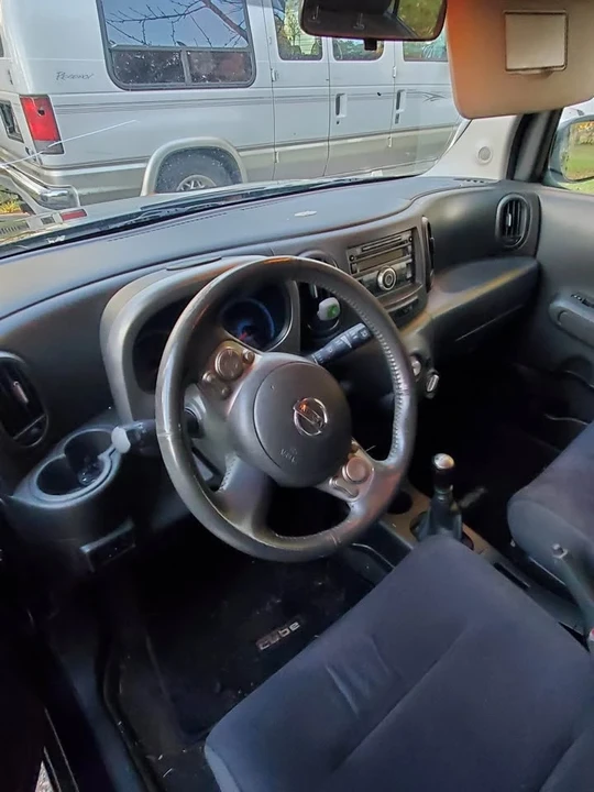 2010 Nissan Cube - Image 5 of 7