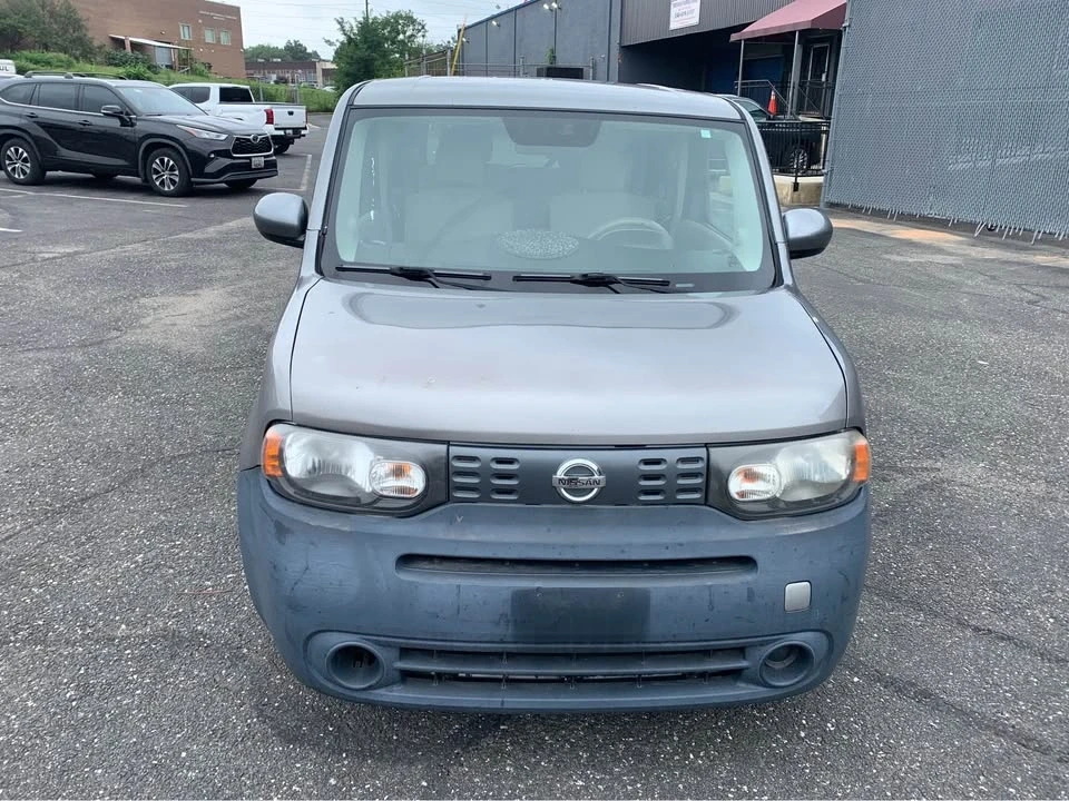 2010 Nissan Cube - Image 2 of 5